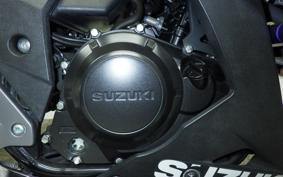 SUZUKI GSX250 R