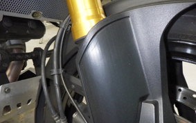 SUZUKI Vｽﾄﾛｰﾑ1000A 2014 VU51A