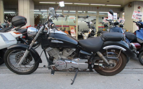 YAMAHA DRAGSTAR 250 VG02J