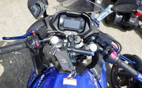 SUZUKI GSX250RA