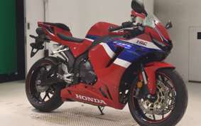 HONDA CBR600RR 2025 PC40