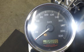 HARLEY XL1200C 2005