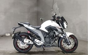 YAMAHA FZ25 RG69
