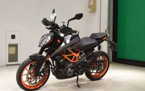 KTM 390 DUKE 2023