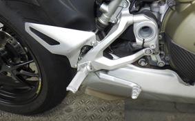 DUCATI STREETFIGHTER V4 S 2021