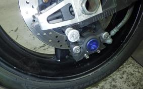 YAMAHA YZF-R7 2001