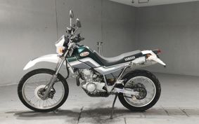 YAMAHA SEROW 225W DG08J