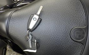 BMW R18 2025