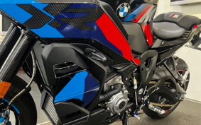 BMW M1000XR 2025 0E91