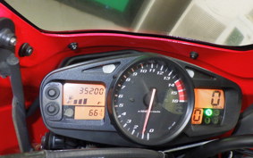 SUZUKI GSR600 2007