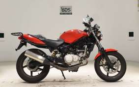 HONDA VTR 250 2025 MC33