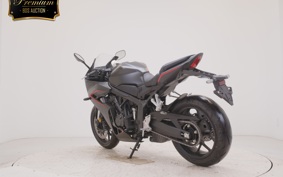 HONDA CBR650R E-Clutch 2026 RH17
