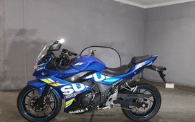 SUZUKI GSX250 R DN11A