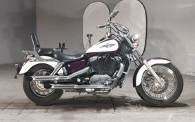 HONDA SHADOW 1100 SC32