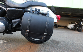HARLEY XL883R 2015 C52