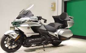 HONDA GL 1800 GOLD WING TOUR DCT 2025 SC79