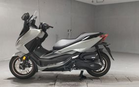 HONDA FORZA MF17