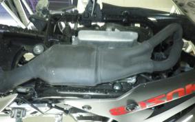 SUZUKI GSX250RA