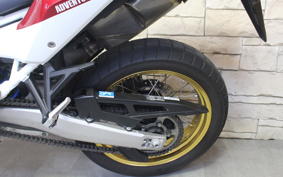 HONDA CRF1000L AFRICA TWIN 2019 SD04