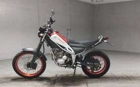 YAMAHA TORITSU CAR DG16J