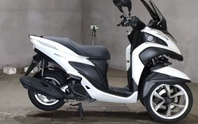 YAMAHA TRICITY 125 SE82J