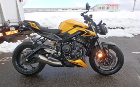 TRIUMPH STREET TRIPLE RS 2024 HDA614
