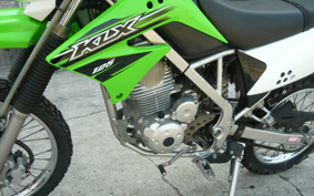 KAWASAKI KLX125 LX125C