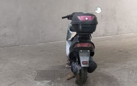 SUZUKI ADDRESS V100 CE11A