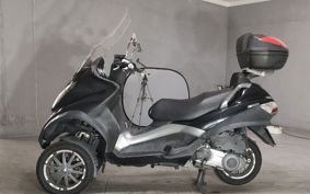 PIAGGIO MP3 250 RL ZAPM4720
