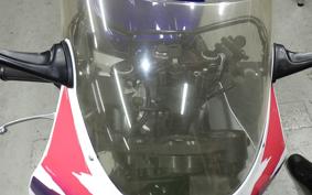 HONDA CBR250RR 2000 MC22