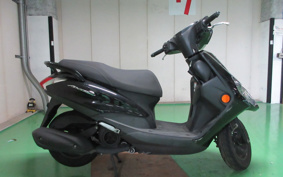 YAMAHA  AXIS Z