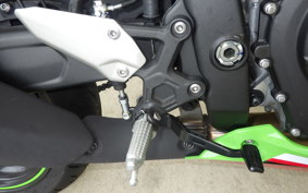 KAWASAKI ZX-25R-2SE ZX250H