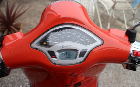 VESPA PRIMA BEIGE RA125