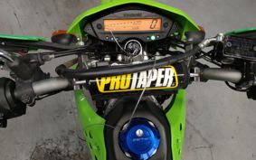 KAWASAKI KLX125 LX125C