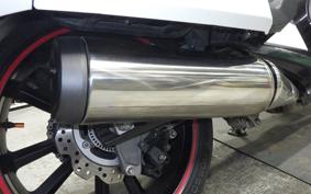 HONDA NM4 VULTUS -02 2014