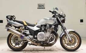 YAMAHA XJR1300 2000 RP03J