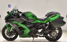 KAWASAKI NINJA H2 SX SE 2018 ZXT02A