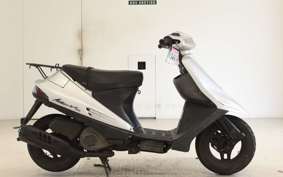 SUZUKI ADDRESS V100 CE13A