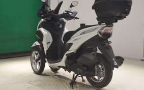 YAMAHA TRICITY 125 A SE82J