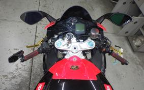 APRILIA RSV4 FACTORY 2014