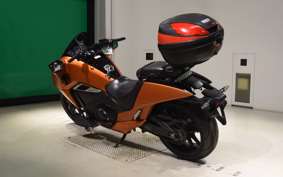HONDA NM4 VULTUS -01 2015 RC82