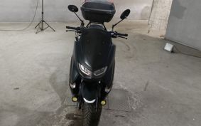 YAMAHA N-MAX 125 SEG6J