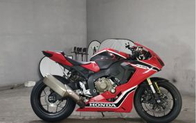 HONDA CBR1000RR 2017 SC77