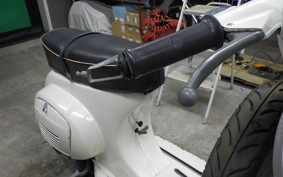 VESPA 100