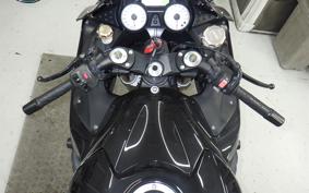 KAWASAKI ZZ1400 NINJA R A 2010 ZXT40D