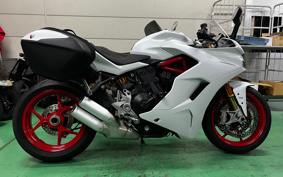 DUCATI SUPER SPORT S 2017 VA01