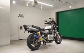 YAMAHA XJR1300 2018 RP01J