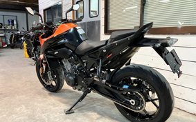 KTM 890 DUKE 2023 TU940