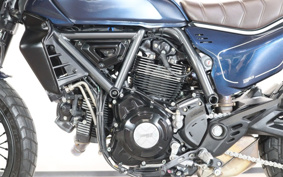 YAMAHA XSR900 2023 RN80J