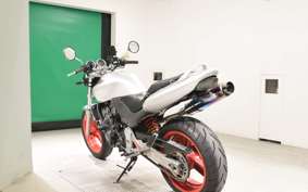 HONDA HORNET 250 2001 MC31